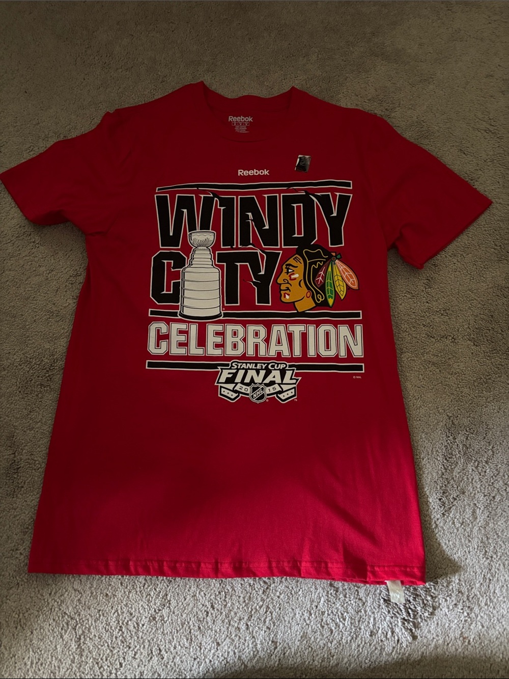 Reebok Red Chicago Blackhawks Windy City Celebration Graphic Tee
